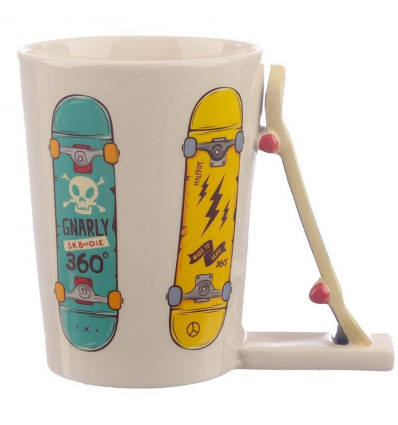 Tazza con manico forma di skateboard